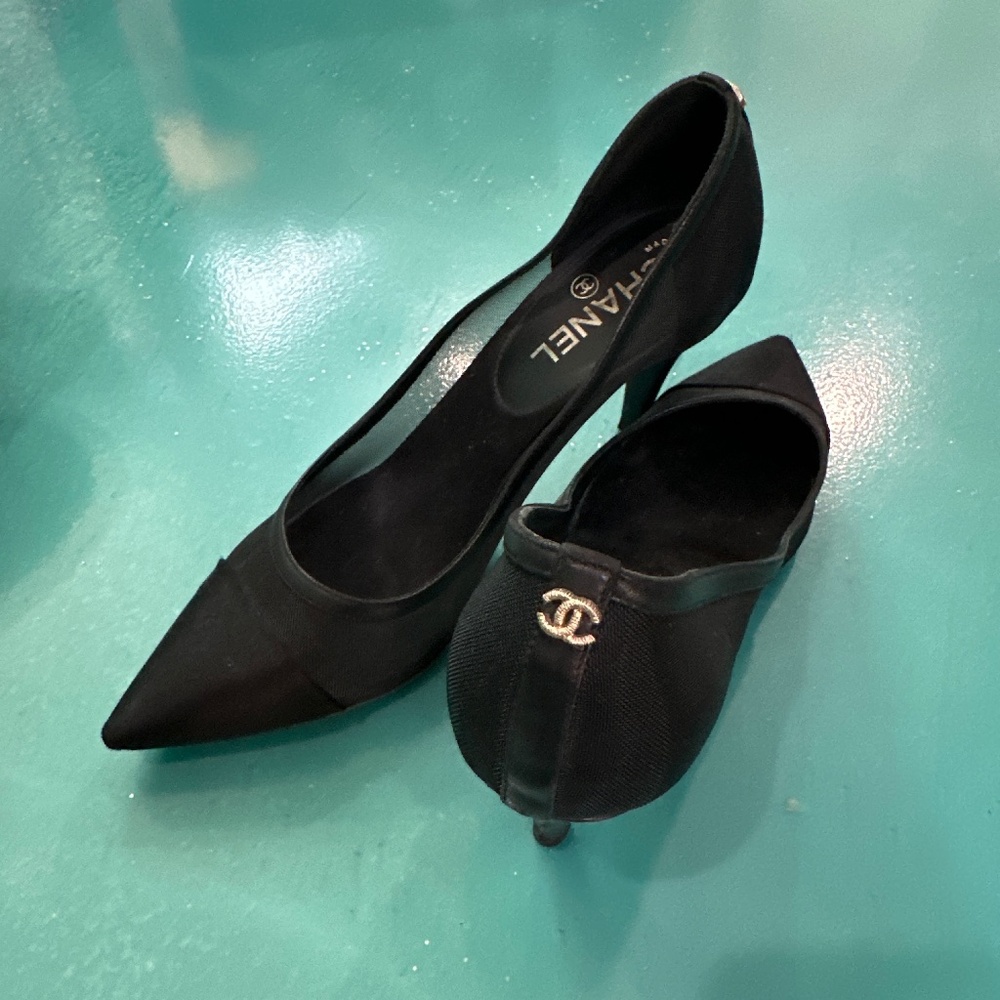 Chanel authentic heels classic satin
